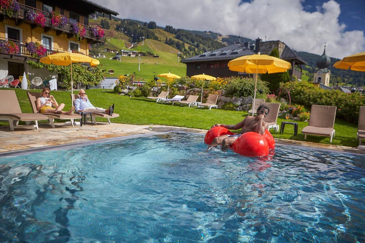 Hotel Saalbacher Hof מראה חיצוני תמונה
