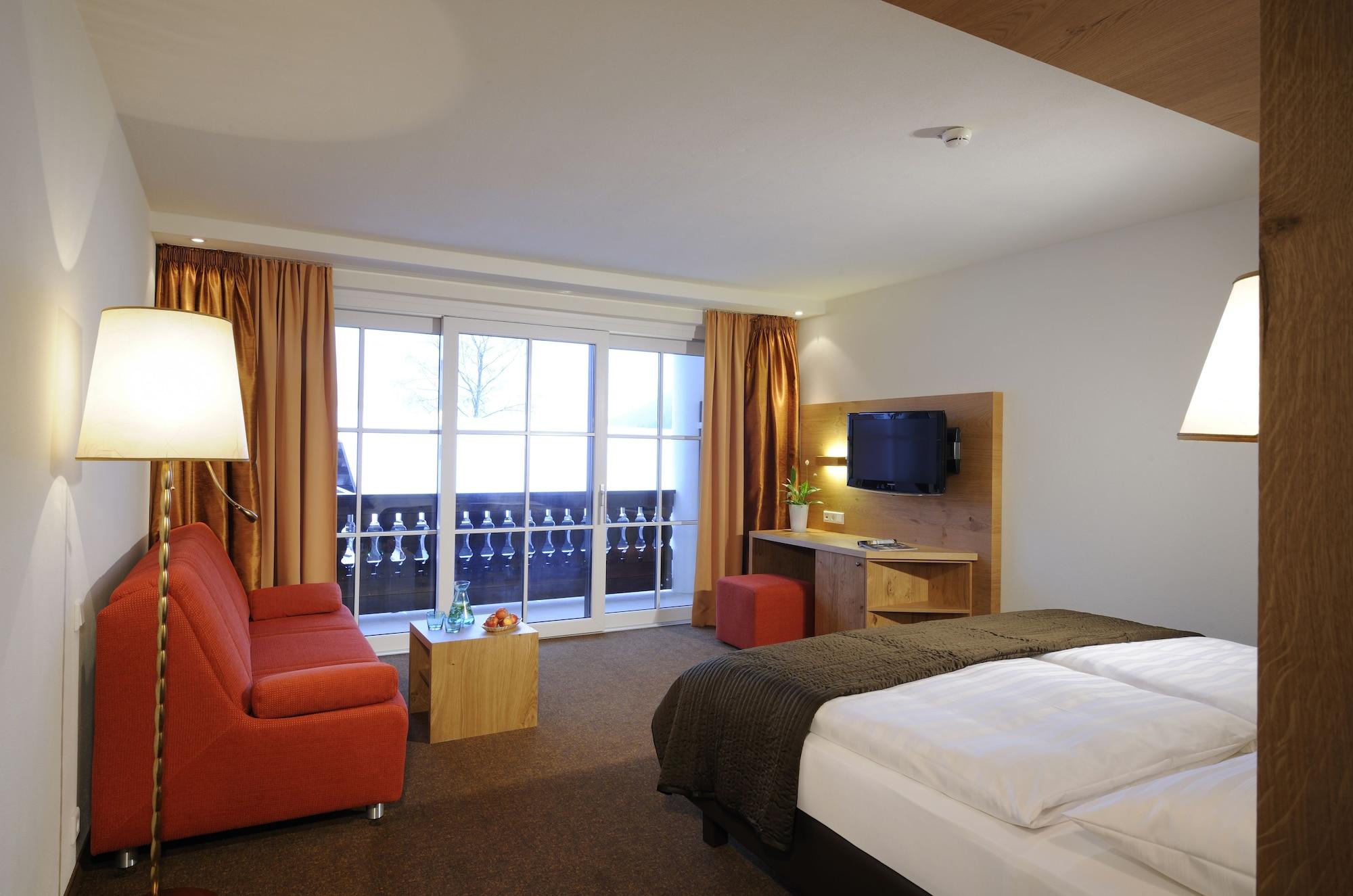 Hotel Saalbacher Hof מראה חיצוני תמונה